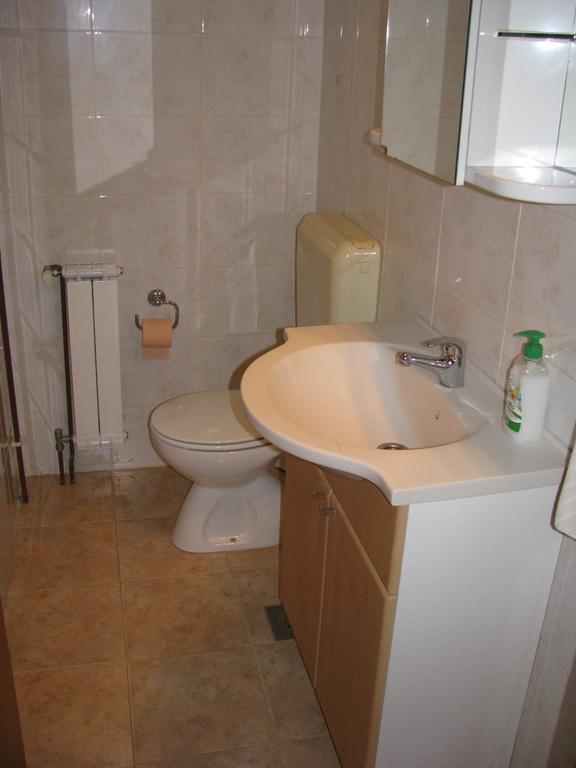 Apartment Megi Tribalj Kültér fotó
