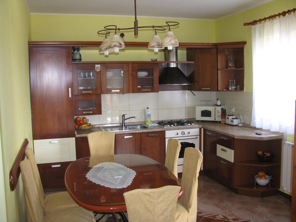 Apartment Megi Tribalj Kültér fotó