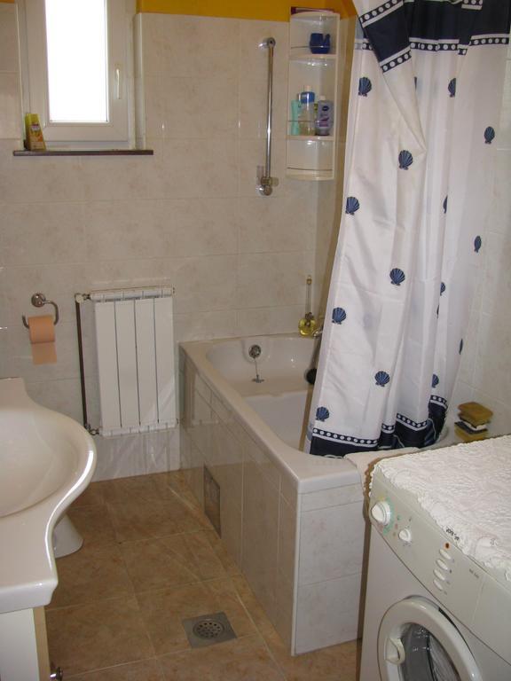 Apartment Megi Tribalj Kültér fotó