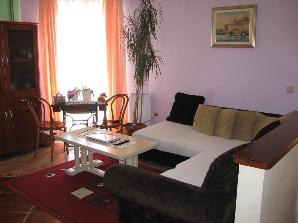 Apartment Megi Tribalj Szoba fotó