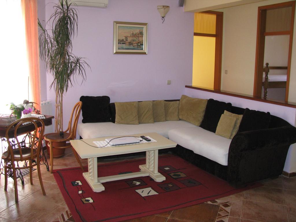 Apartment Megi Tribalj Szoba fotó