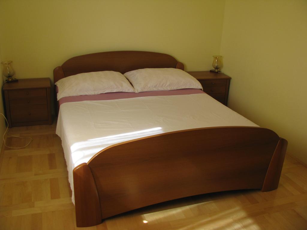 Apartment Megi Tribalj Szoba fotó